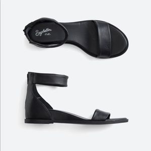 Seychelles Black Sandals